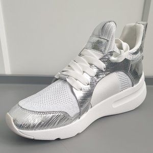 Donna Karan Metallic Silver leather sneakers 7.5